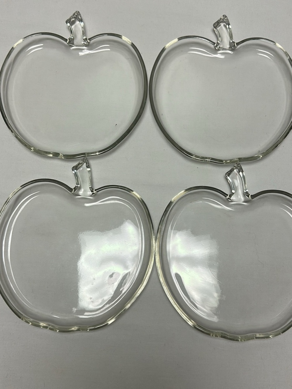 Clear Glass Apple-Shaped Plates Set - 4 Pieces